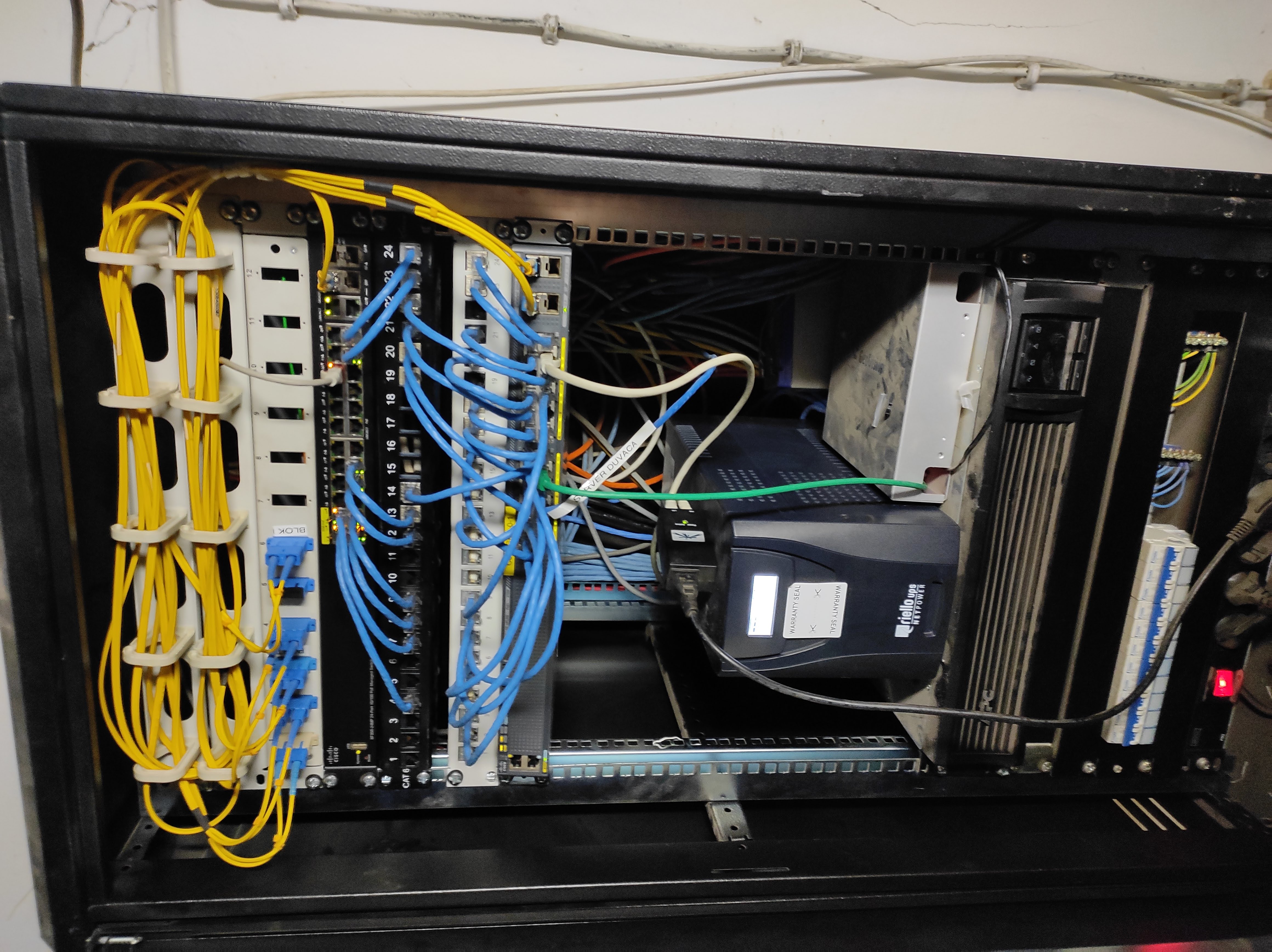 Rack EL-KOM #1 poslije